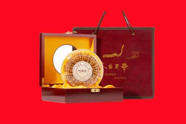 收购资讯:北林区回收冬虫夏草是按克吗
